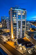 DoubleTree by Hilton Hotel & Suites Victoria
