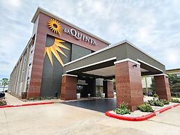 La Quinta Inn & Suites by Wyndham Houston Stafford Sugarland