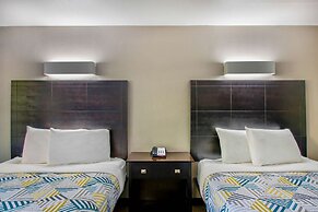 Motel 6 Arlington, TX