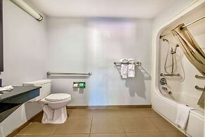 Motel 6 Arlington, TX