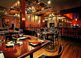 Centerstone Plaza Hotel Soldiers Field - Mayo Clinic Area