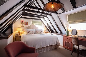 The White Hart
