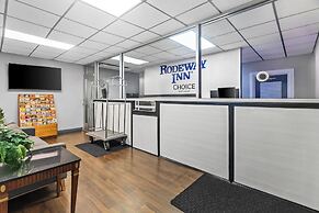 Rodeway Inn Owensboro South