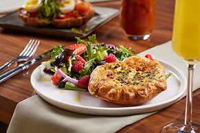 The Ritz-Carlton, Pentagon City