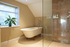 Homewood Hotel & Spa