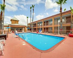 Econo Lodge Inn & Suites Eagle Pass