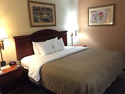 Econo Lodge Inn & Suites Eagle Pass