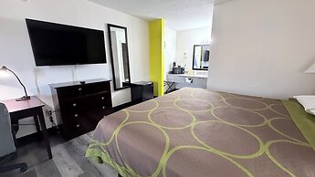 Super 8 by Wyndham Monticello AR