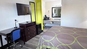Super 8 by Wyndham Monticello AR