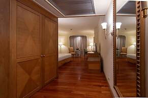 Montien Riverside Hotel Bangkok