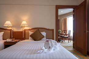 Montien Riverside Hotel Bangkok