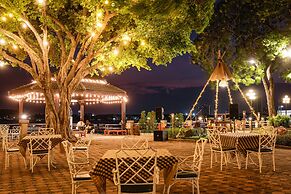 Montien Riverside Hotel Bangkok