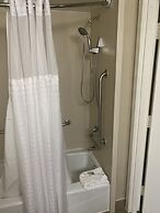 Wingate by Wyndham Springfield