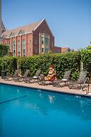 USC Hotel