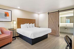 Best Western Shadow Inn