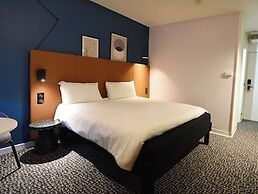ibis Laval Le Relais d'Armor
