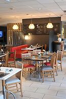ibis Laval Le Relais d'Armor