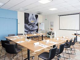ibis Laval Le Relais d'Armor