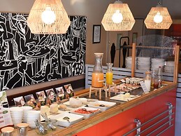 ibis Laval Le Relais d'Armor