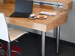 ibis Laval Le Relais d'Armor