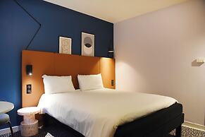 ibis Laval Le Relais d'Armor