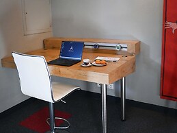 ibis Laval Le Relais d'Armor