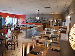 ibis Laval Le Relais d'Armor
