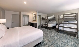 Seacliff Inn Aptos, Tapestry Collection by Hilton