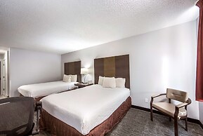 Red Lion Inn & Suites Grants Pass