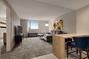 DoubleTree by Hilton Canton Downtown