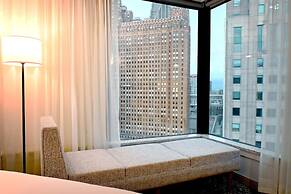 Fort Pontchartrain Detroit, a Wyndham Hotel