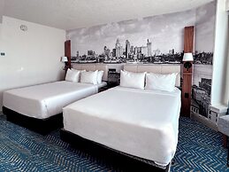 Fort Pontchartrain Detroit, a Wyndham Hotel