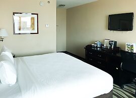 Fort Pontchartrain Detroit, a Wyndham Hotel