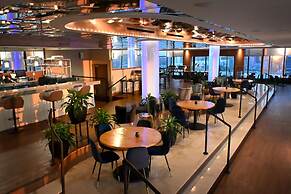 Fort Pontchartrain Detroit, a Wyndham Hotel