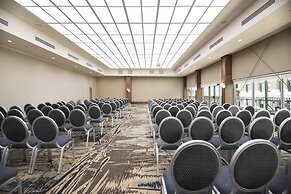 Fort Pontchartrain Detroit, a Wyndham Hotel