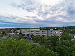 DoubleTree by Hilton Hotel Austin Northwest Arboretum