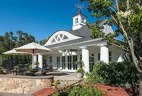 Wequassett Resort and Golf Club