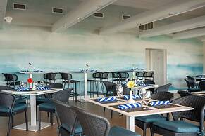 Wequassett Resort and Golf Club