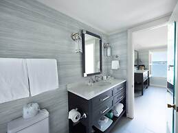 Wequassett Resort and Golf Club