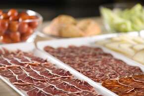 AC Hotel Carlton Madrid by Marriott