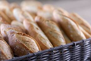 AC Hotel Carlton Madrid by Marriott