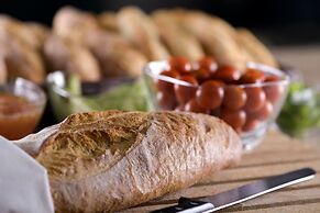 AC Hotel Carlton Madrid by Marriott