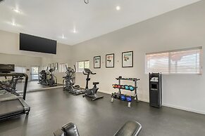 Best Western Plus Northwoods Inn