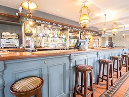 The Devil's Punchbowl Hotel