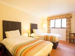 The Devil's Punchbowl Hotel