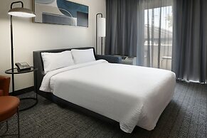 Courtyard by Marriott Dallas Las Colinas