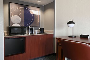 Courtyard by Marriott Dallas Las Colinas