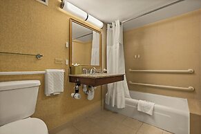 Airport Honolulu Hotel