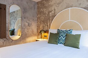 Leonardo Hotel Breda City Center