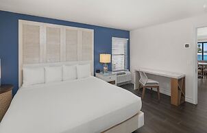 Paradise Point Resort & Spa